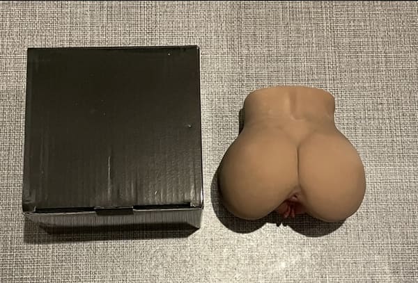 【家族バレなし】麦肌色オナホール2.1kgレビュー｜リアル感・サイズ比較まで紹介